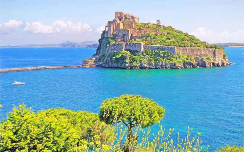 VIAGGIO ALLA SCOPERTA DELLE PERLE DEL TIRRENO